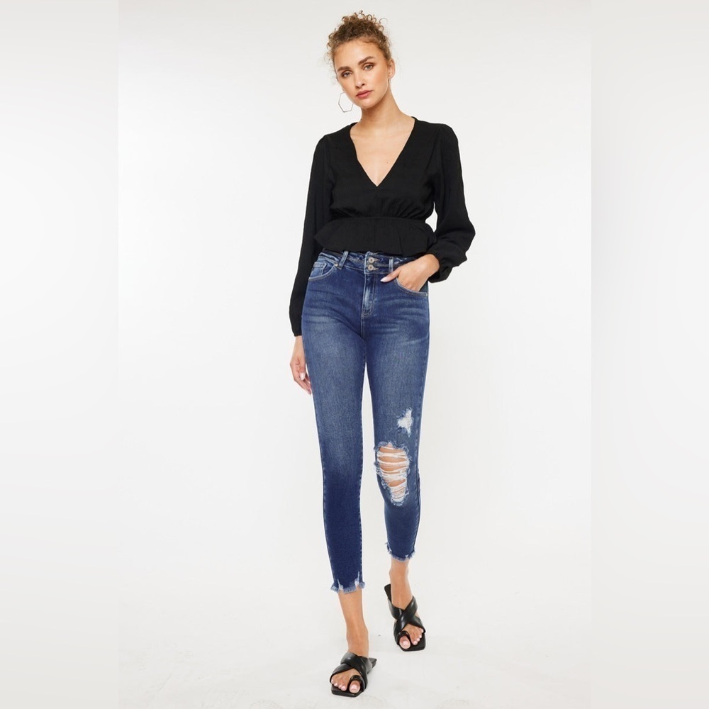 KANCAN HIGH WAISTED JEANS size 5 cropped dark wash denim cropped skinny ankle